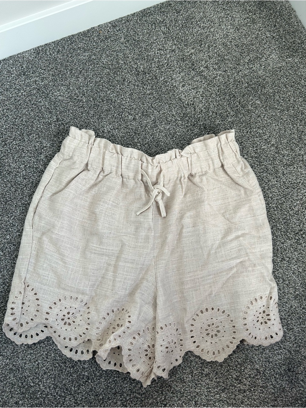 Dex Light Beige Eyelet-Trim High-Waist Shorts